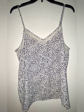Nine West White and Black Speckled V-Neck Cami